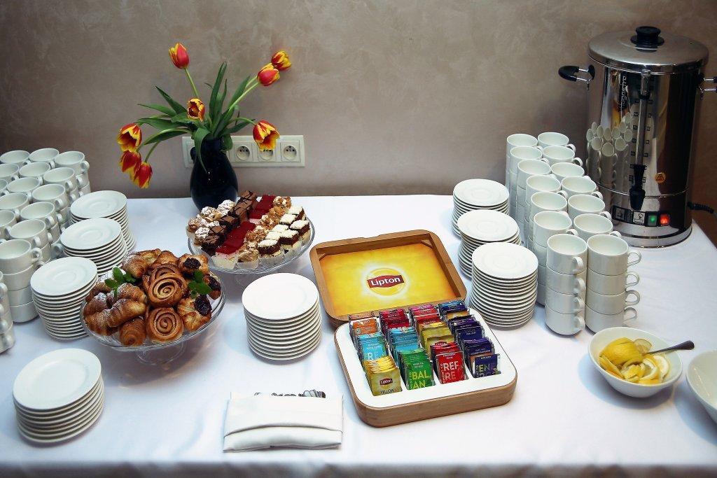 Hotel Prezydencki 3-Star Rzeszow Ngoại thất bức ảnh