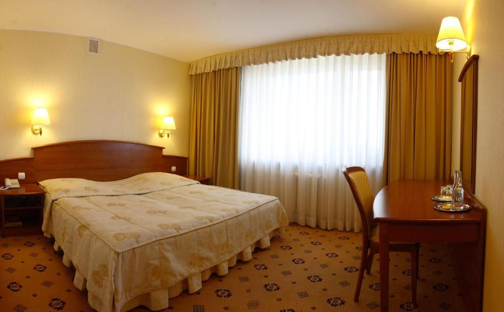 Hotel Prezydencki 3-Star Rzeszow Phòng bức ảnh